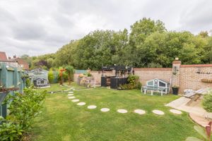 Photo 7- click for photo gallery